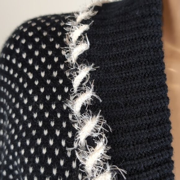 Anna Bella Fuzzy Open Cardigan Sweater Short Sleeve Shrug Fringe Winter Nordic - Picture 4 of 10